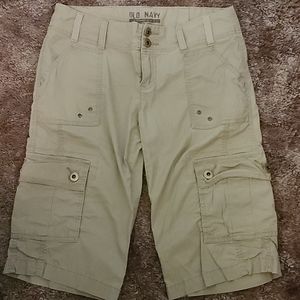Cute Old Navy cargo shorts
